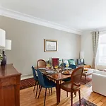 Heart Of Montmartre - City Apartment