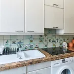 Heart Of Montmartre - City Apartment