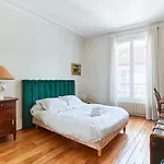 Heart Of Montmartre - City Apartment