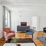 Le Marias - Hotel De Ville City Apartment