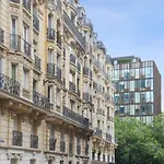 Appartement Haussman Et Son Balcon - Welkeys