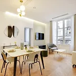 Luxury Apartment 1Br 4P - Opera