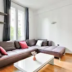 Appartement Quartier Champs-Elysees 4 Free Netflix