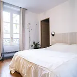 Apt Design, Proche Champs Elysees