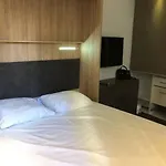 Wonderful Studio In Heart Of Paris