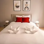 11.Newrenovated Flat#Invalides#Effeil Tower#4 Pers