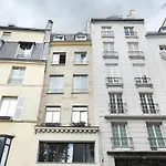 Apartment Saint Germain Des Pres By Studio Prestige
