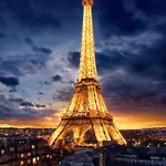 Paris C\'Est Magique