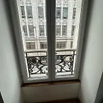 Champs Elysees Apartment 2C