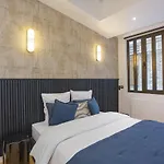 Apartment Saint Germain Des Pres By Studio Prestige