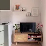 Cozy Studio Close To The Eiffel Tour