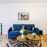 Magnificent Duplex - 2Br-6P - Near Montmartre