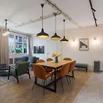 Brand New Flat For 8 People, 3 Bedrooms