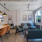 Brand New Flat For 8 People, 3 Bedrooms