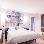 Chic & Fully-Equipped Apartment In Le Marais