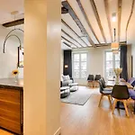 Urban Flat 73 - Luxury Parisian Flat Near Les Halles Rivoli