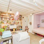 Great And Sublime Studio Near The Sacred Heart