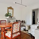 Elegant And Comfortable Apartment Near Montmartre - Welkeys