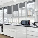 Montmartre Stylish And Bright 3Bd With Terrace