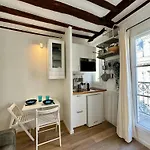 Cosy Studio With Balcony Paris Center - Sorbonne - Pantheon - Notre-Dame