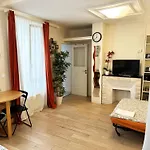 Heart Of Paris, Quiet, Perfect To Enjoy The City