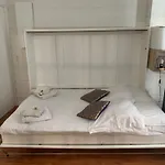 Appartement Design Champ De Mars, 2 Pieces Quartier Tour Eiffel