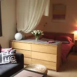 Studio Tres Calme Montparnasse