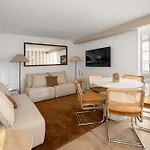 Appartement Luxueux Au Coeur De Saint Germain Des Pres