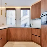 Appartement De Luxe Pres Des Champs Elysees