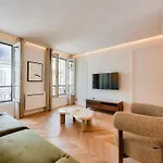 Appartement De Luxe Pres Des Champs Elysees