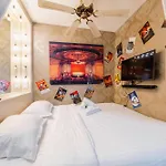 Studio Bien Equipe Proche De Toutes Commodites -2P