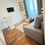 Coquet Studio Paris 14Eme