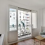 Bright Studio For 2 - Champs-Elysees