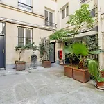 Joli Studio Rue De Nazareth