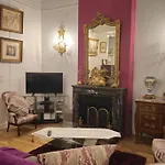 Very Chic Flat Paris VI