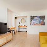 Paris Arsonval Design Residence