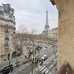 Luxury Flat & Eiffel Tower View