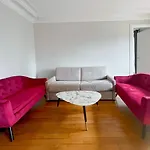 Luxury Flat & Eiffel Tower View