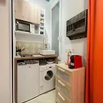 Charming Studio In The Center Of Paris