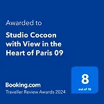 Studio Cocoon With View In The Heart Of Paris 09