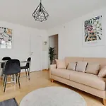 Cosy Apartment - 4P - Voltairenation