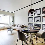 CMG-Amazing apartment-Arc de Triomphe-Champs Elysée-G