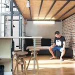 Cosy Quiet And Well Appointed Studio