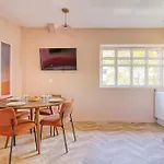 Appartement 2 Chambres Place Pereire 75017 - II