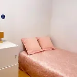 Cozy 3 Bedroom Apartment Dans Republique