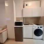 Rent A Room Apartments - Daguerre