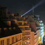 Studio 9M2 Champs Elysees Arc De Triomphe75008 Paris