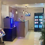 Mary\'s Hotel République
