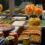 Best Western Le Montmartre - Saint Pierre