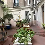 Charmant Studio Fonctionnel